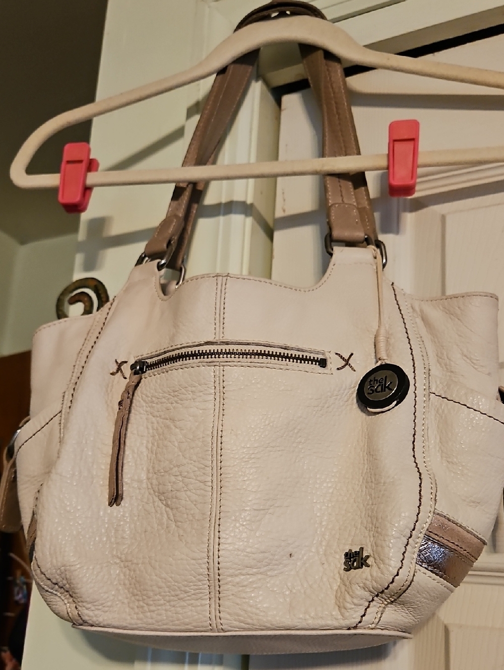 The Sak Cream Leather Shoulder Bag with Tan Accents